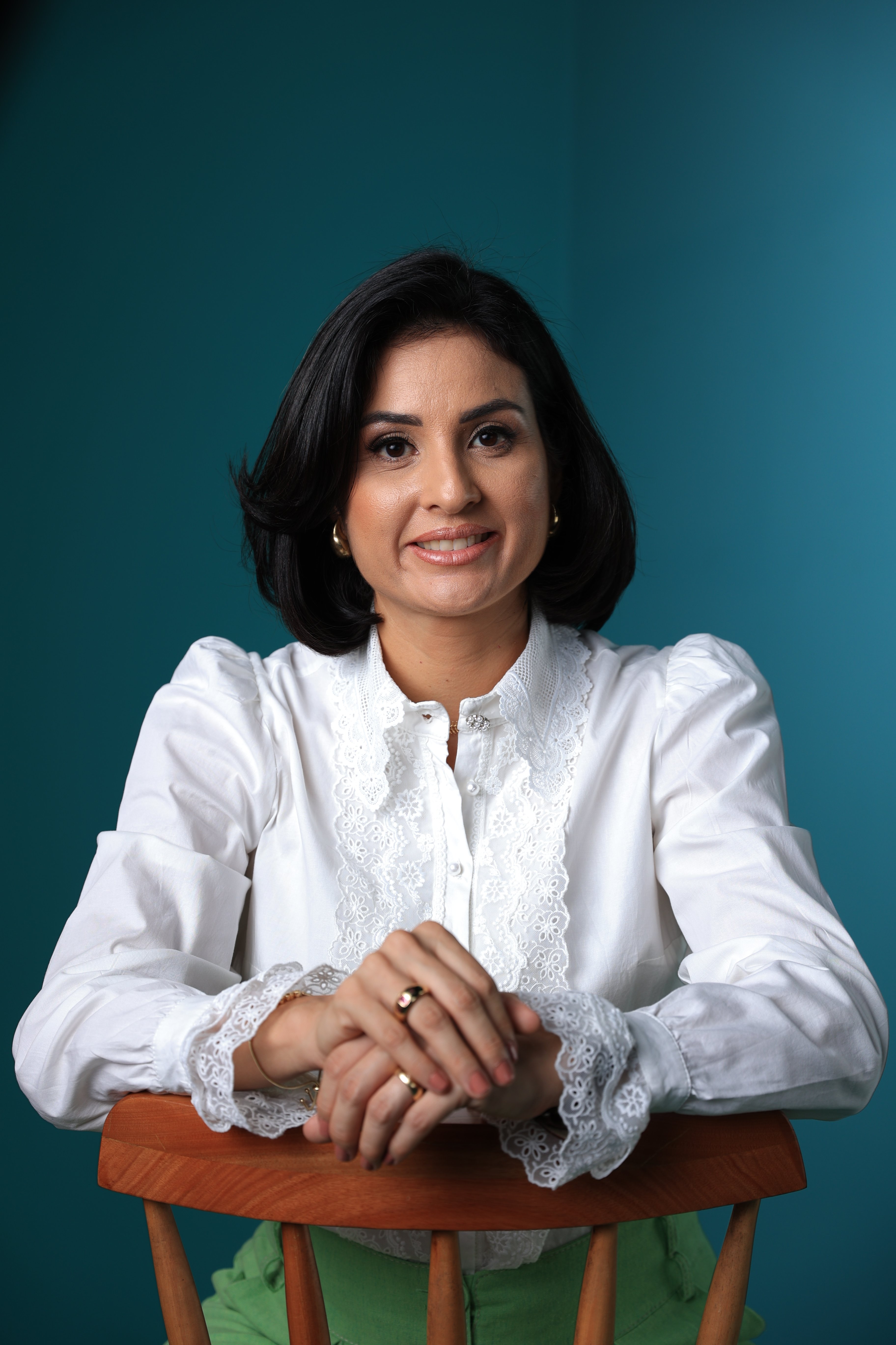 Dr Renata Mendoza